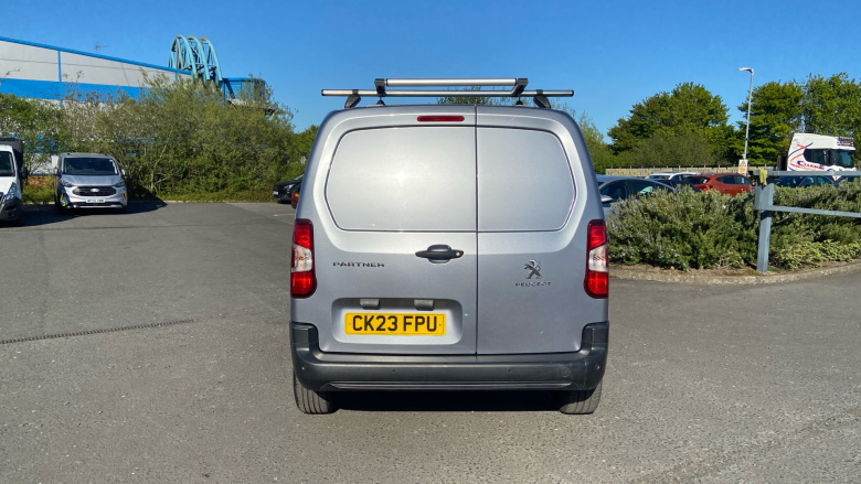 Peugeot Partner Standard Diesel 1000 1.5 BlueHDi 100 Professional Premium + Van